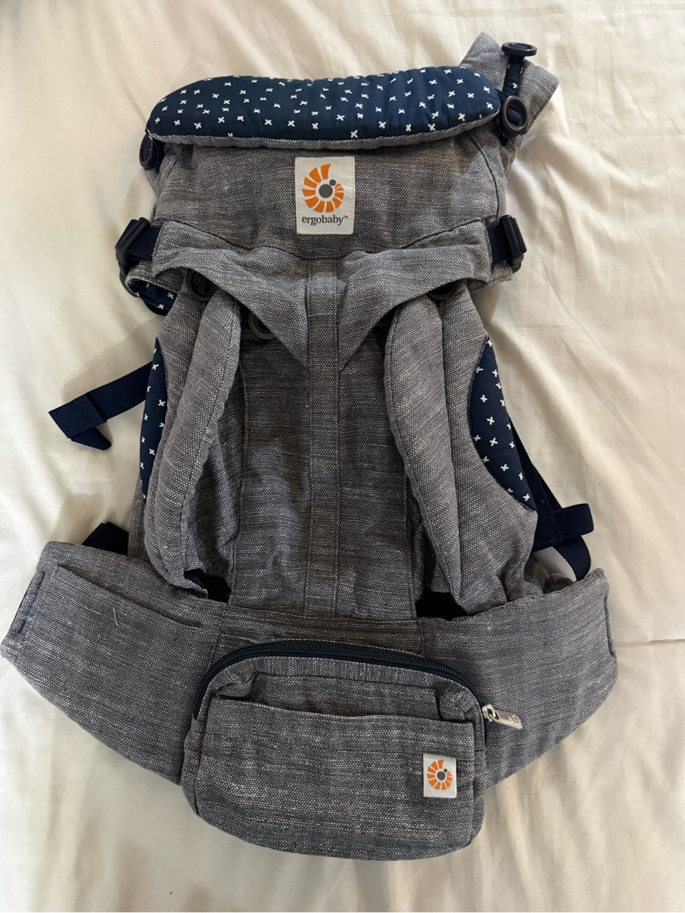Ergobaby Gray and Navy Carrier - Ergonomic Men Bag Style